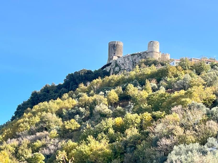 Casale Di Lusso Panoramico Villa Lettere Eksteriør billede
