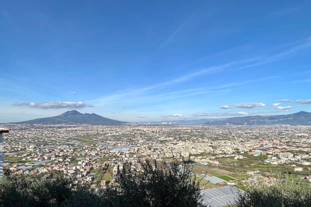 Casale Di Lusso Panoramico Villa Lettere Eksteriør billede
