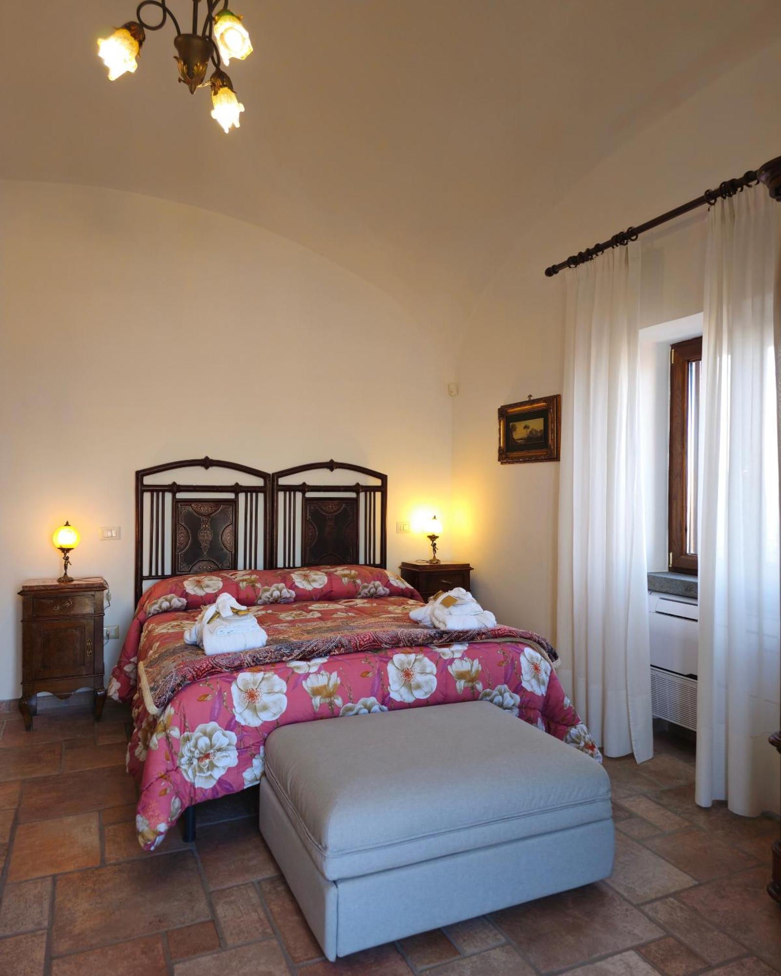 Casale Di Lusso Panoramico Villa Lettere Eksteriør billede