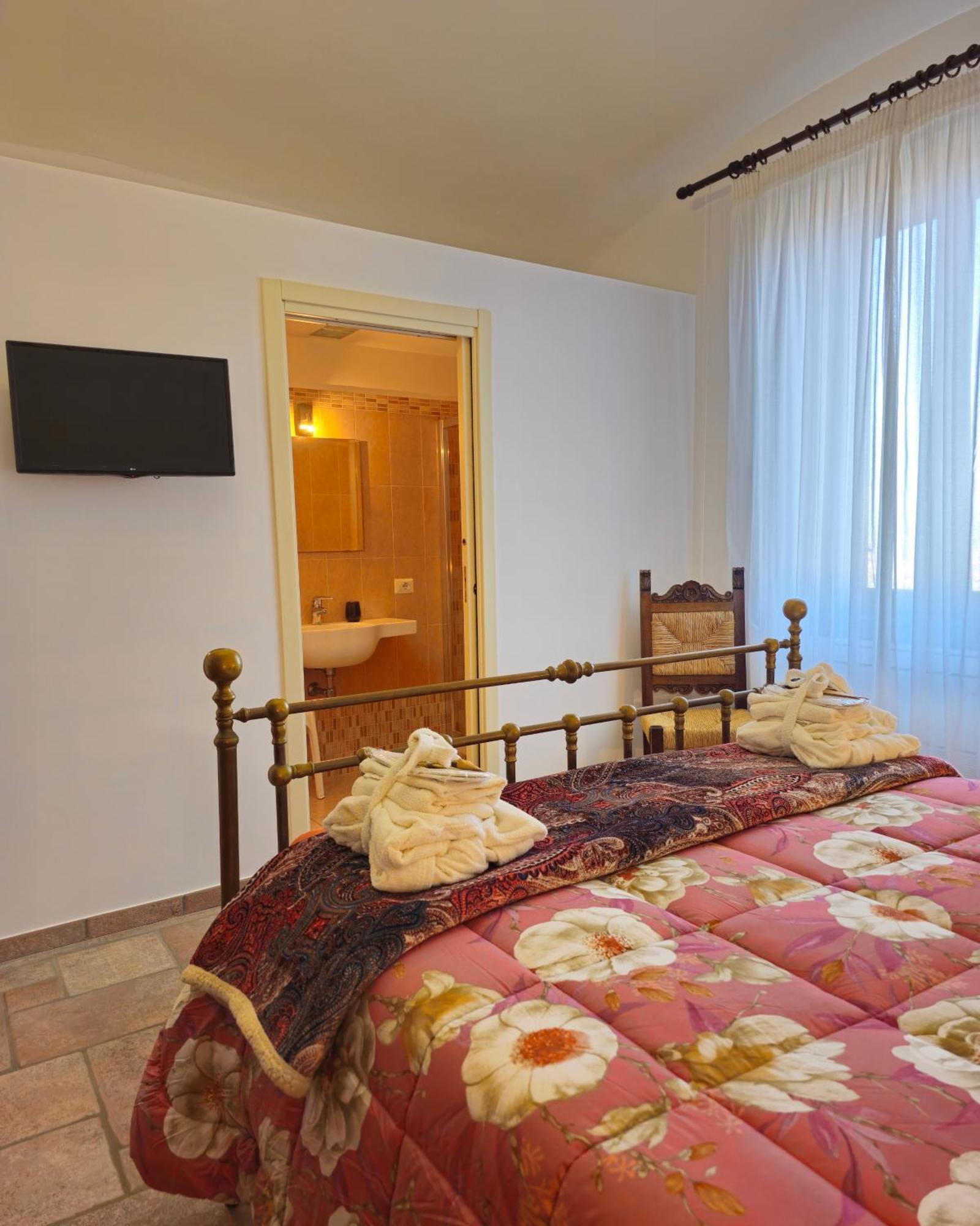 Casale Di Lusso Panoramico Villa Lettere Eksteriør billede