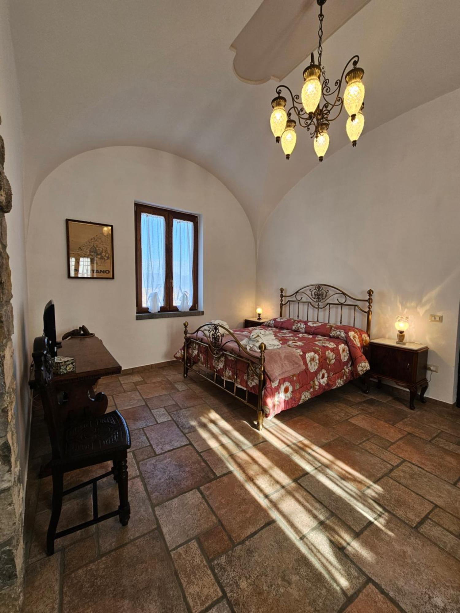 Casale Di Lusso Panoramico Villa Lettere Eksteriør billede